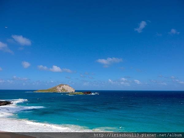 18）藍線沿途有美如天堂的～海中島.jpg