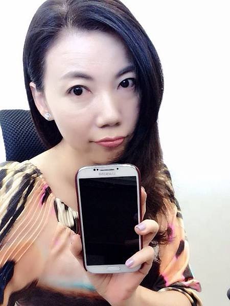 P1）我和三星S4.JPG