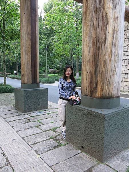 P3）走出四季酒店先到對面的植物園逛逛.JPG
