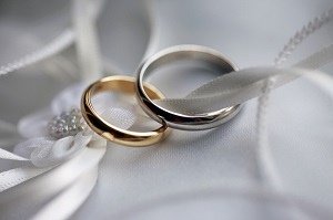 大肚求婚、提親、訂婚、結婚媒人婆