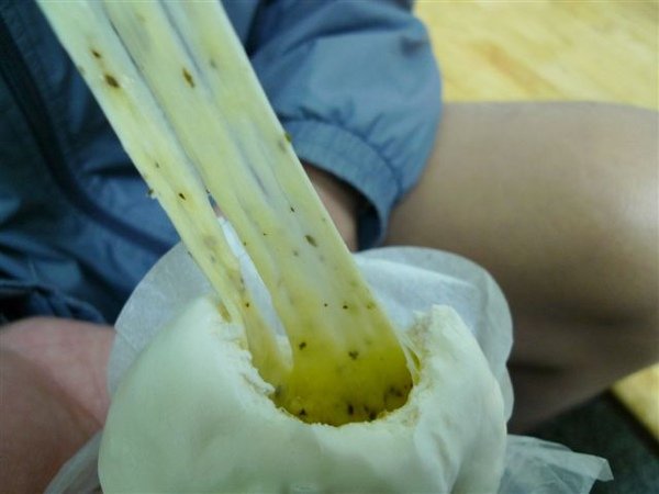 20100123 小杜包子 (1)-起士包.JPG