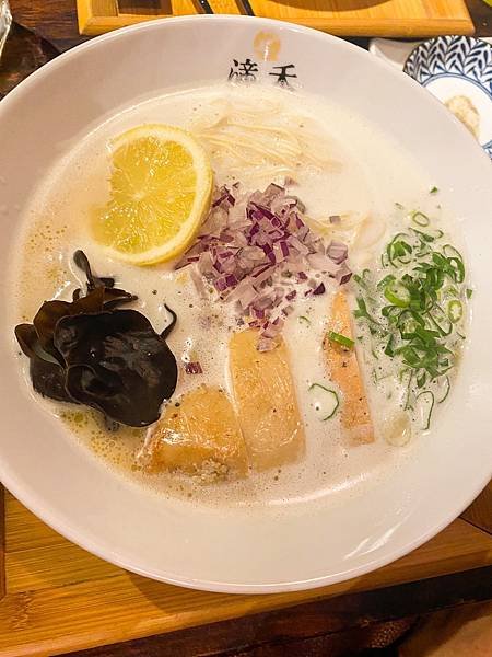 金門拉麵｜滝禾製麵所｜豚骨、雞湯拉麵｜金門美食｜金門金城｜金