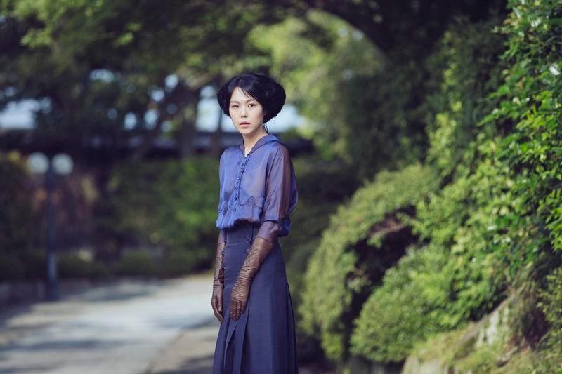 tn_THE HANDMAIDEN STILL 3.jpg