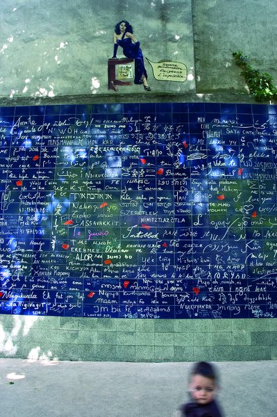 love wall
