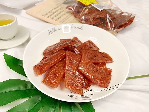 桃園新家香蜜汁厚切肉乾好吃嗎.jpg