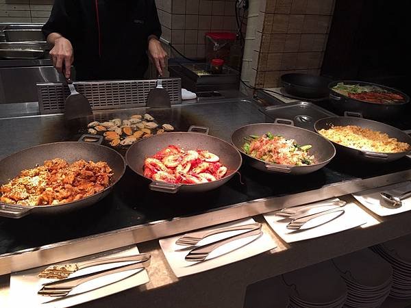 106.9.3新加坡buffet_170929_0055.jpg