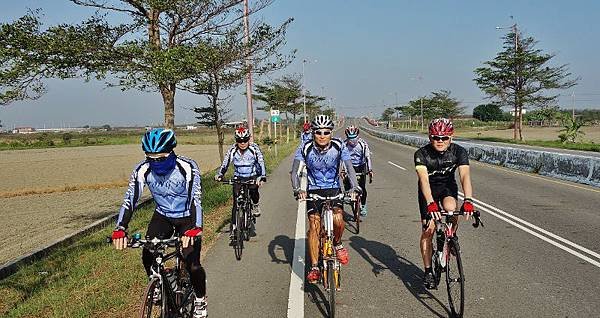 DSC04093 (800x423).jpg