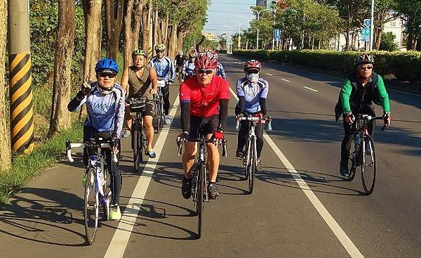 DSC04370 (800x489).jpg