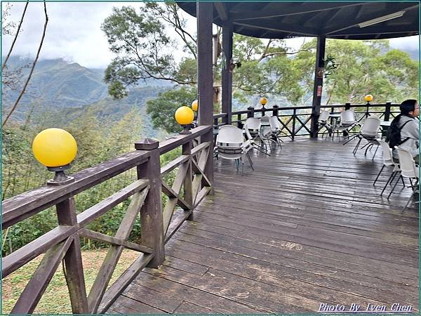 《桃園復興鄉景觀咖啡廳》角板山賞花的日子，青年活動中心比雅山