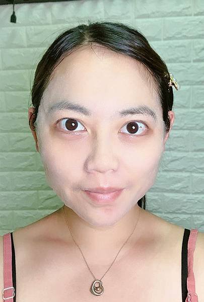 女人知己試用大隊、BEST FACE 黑科技潔淨瞬白泡泡面膜、會冒泡的面膜、含有傳明酸、傳明酸是衛福部核准的美白成分、明亮、白皙、美白、淨化毛孔、鎖水保濕、緊緻肌膚、白皙透亮、溫和去角質