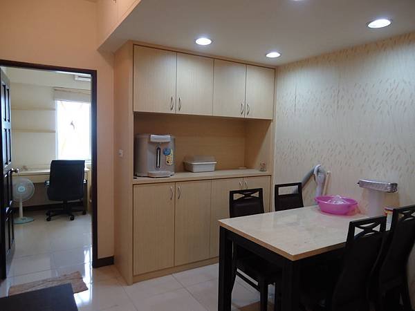 租房子中壢租屋中壢租屋中心套房學生套房中原租屋內壢租屋中壢好房物業管理中心0976879259江先生 (1).JPG