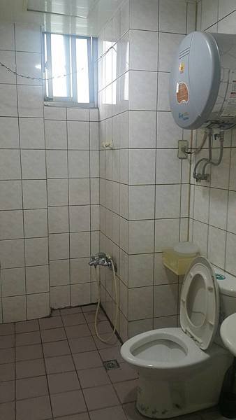 中壢套房出租0976879259江先生 (1).jpg