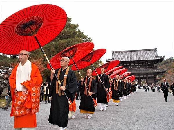 楓韻京都：華麗行列的仁和寺（二王門、御殿、南庭、北庭、五重塔