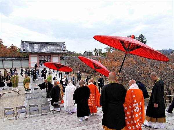 楓韻京都：華麗行列的仁和寺（二王門、御殿、南庭、北庭、五重塔