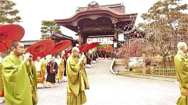 楓韻京都：華麗行列的仁和寺（二王門、御殿、南庭、北庭、五重塔