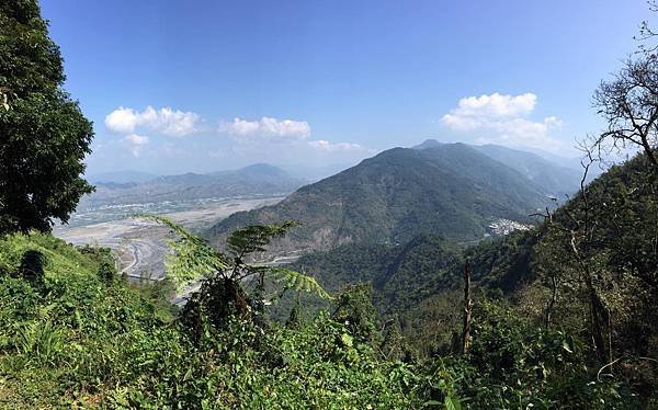 【屏東三地門】掰咖奮戰尾寮山