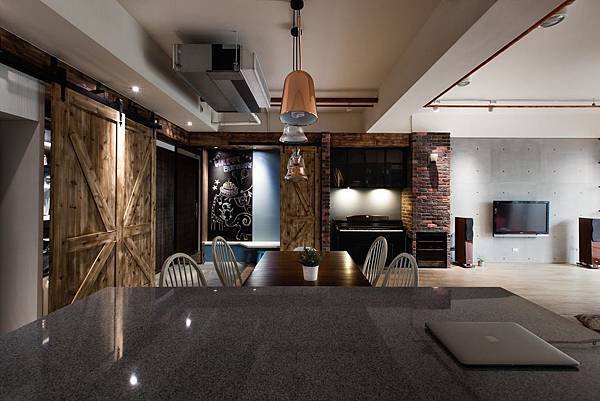 Interior-07.jpg