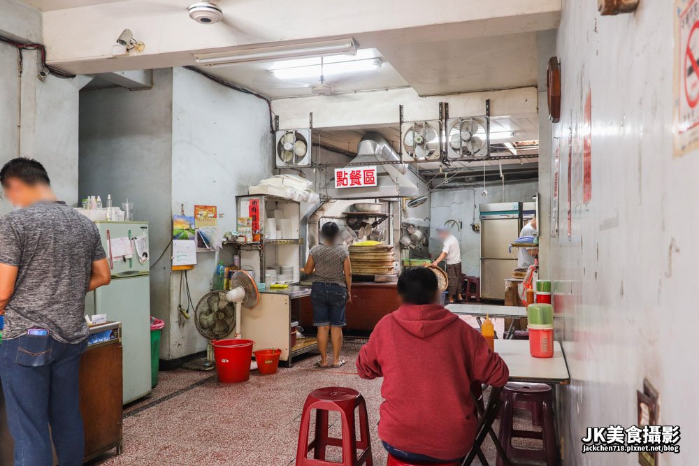 【台南中西區】福記肉圓 | 軟糯好吃的台南肉圓，外皮Q滑可口