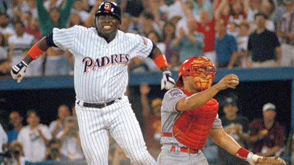 mlb_03gwynn94_a_576