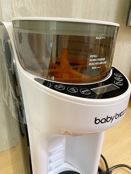LINE_ALBUM_Babybrezza自動泡奶機_230202_12.jpg