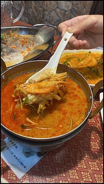 【大里泰式料理推薦】【泰鑽泰式料理】份量十足，每道都是店家遵
