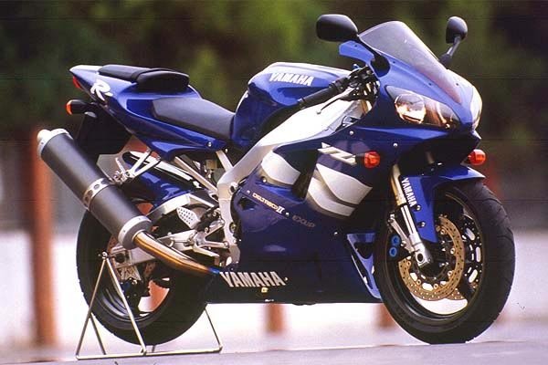 2000-Yamaha-YZF-R1a.jpg