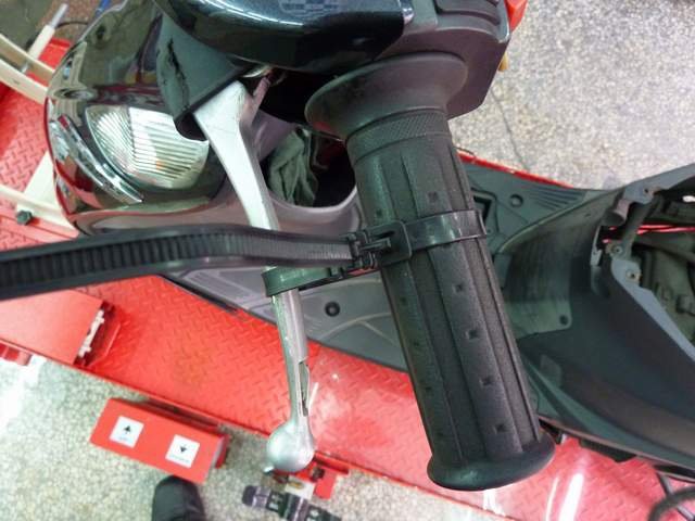 Address V125G 無啟動繼電器作動聲音 啟動馬達無運轉 無法電動啟動