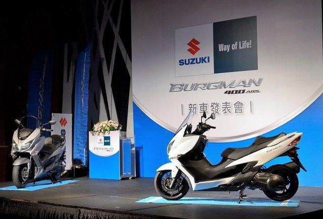 SUZUKI BURGMAN 400 最潮運動跑旅 強勢登場