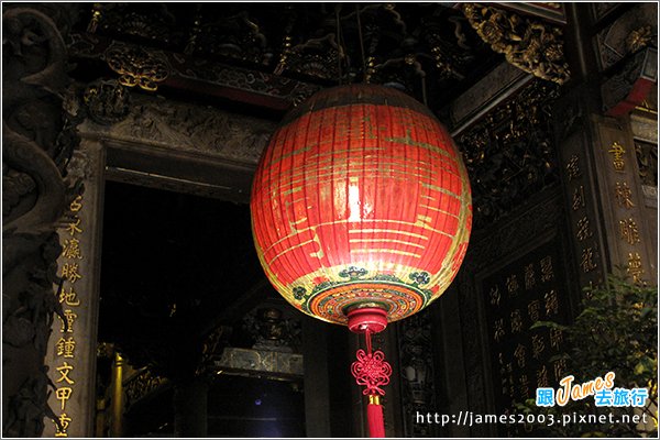 台北萬華_越夜越美麗_龍山寺04