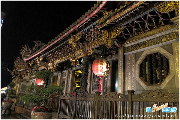 台北萬華_越夜越美麗_龍山寺05