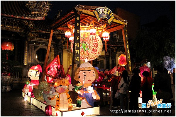 台北萬華_越夜越美麗_龍山寺09