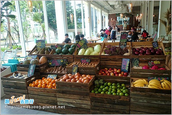 【台中美食】輕鬆慢活聚餐去-叉子餐廳(ㄨ子、X子)15.JPG