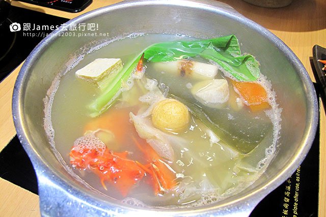 【台中美食】三道一鍋日式極品涮涮鍋(大盛帝王蟹海鮮鍋、極黑雪花和牛)35.JPG