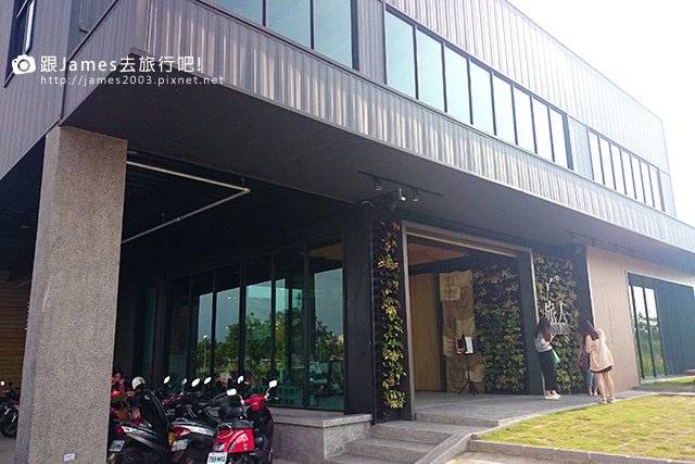 【員林美食】旅人咖啡館(員林店)下午茶、早午餐01.JPG