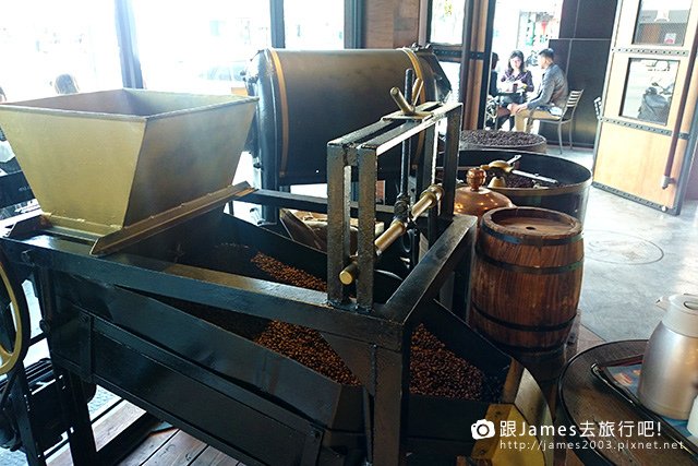 【台中美食】歐式工業風~多那之台中咖啡概念館(咖啡、蛋糕) 06.jpg