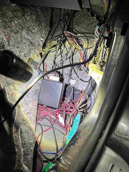 MAZDA5中控無作用
