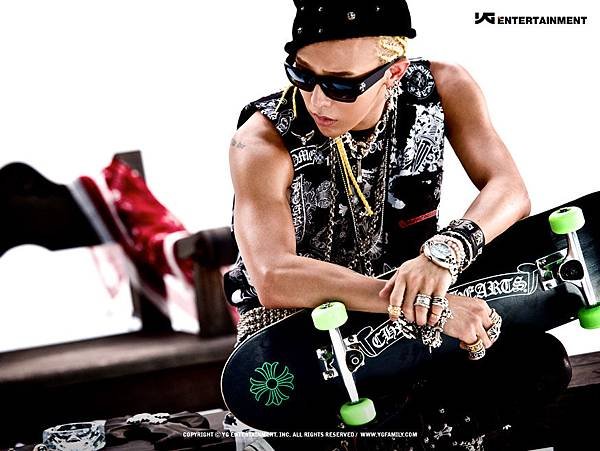 238186-g-dragon-one-of-a-kind.jpg