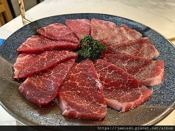 【台中】老井極上燒肉美村店～飽到不行的極品雙人套餐