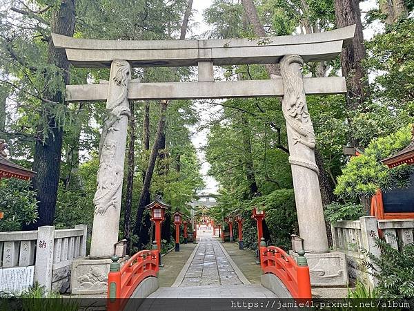 【東京】馬橋稻荷神社～擁有雙龍鳥居的開運景點