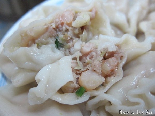 5鄉味水餃-高麗菜蝦仁口味.jpg