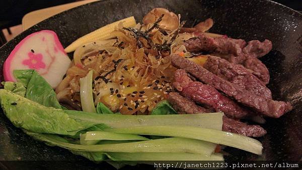 桃園石丼岩燒牛排STONE