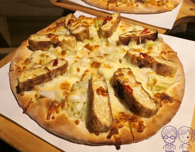 34 Family Pizza手工柴窯披薩 麻辣臭豆腐