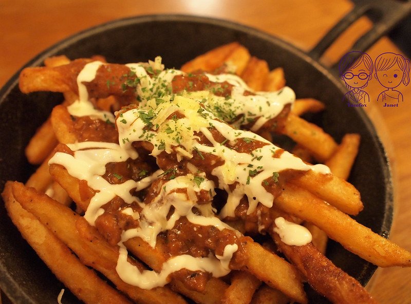 35 Campus Cafe 肉醬起司薯條