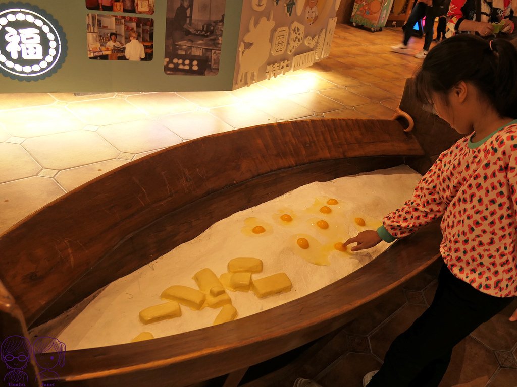 12_ 宜蘭餅發明館 品牌故事 展示區.jpg
