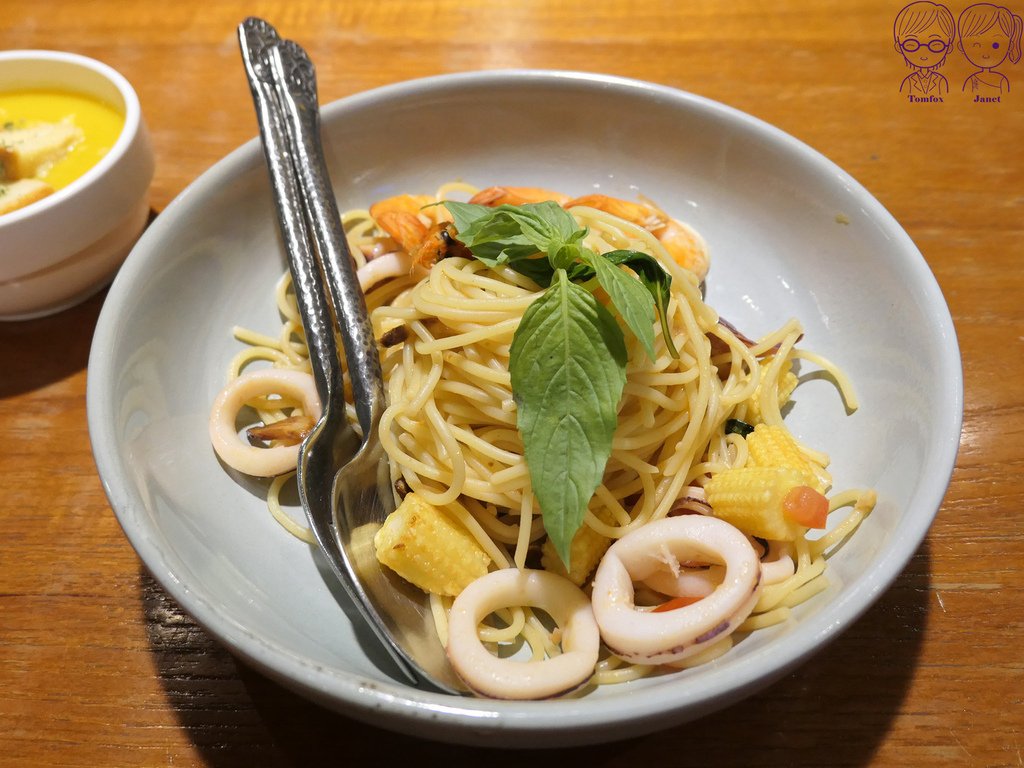 58 金色三麥 商業午餐 清炒白酒海鮮義大利麵.jpg