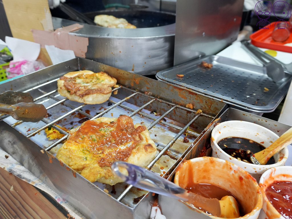 9 柯氏蔥油餅 醬料.jpg