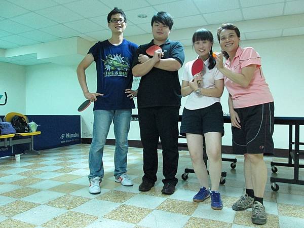 1020912桌球011.JPG
