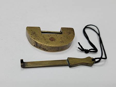 H626-1.jpg