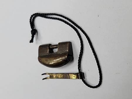 K041-1.jpg