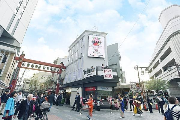 Asakusa_Cloud02.jpg